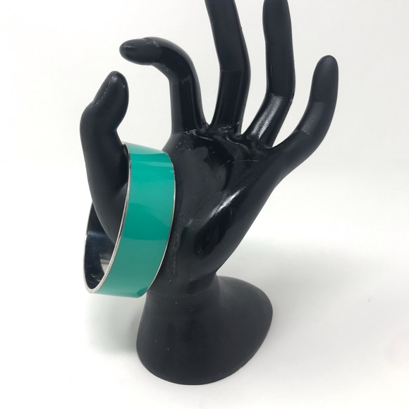 Ann Taylor and floral wood bangles - Picture 4 of 8